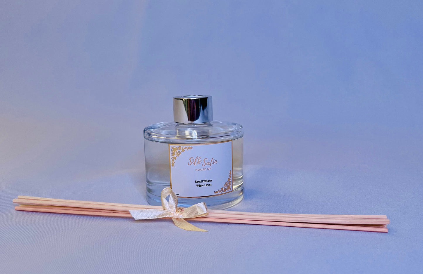 White Linen reed diffuser